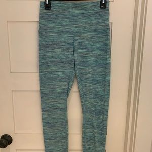 Lululemon Size 8 Green Patterned Wunder Under High Waisted Legging